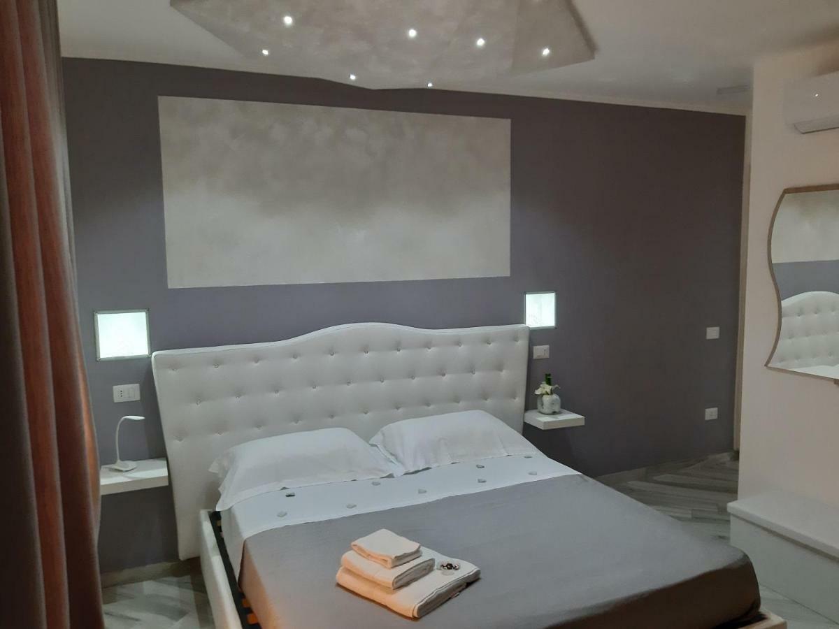 Il Diamante Bed and Breakfast Crotone Eksteriør billede