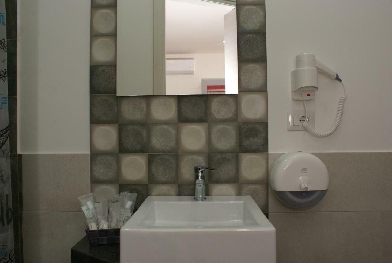 Il Diamante Bed and Breakfast Crotone Eksteriør billede